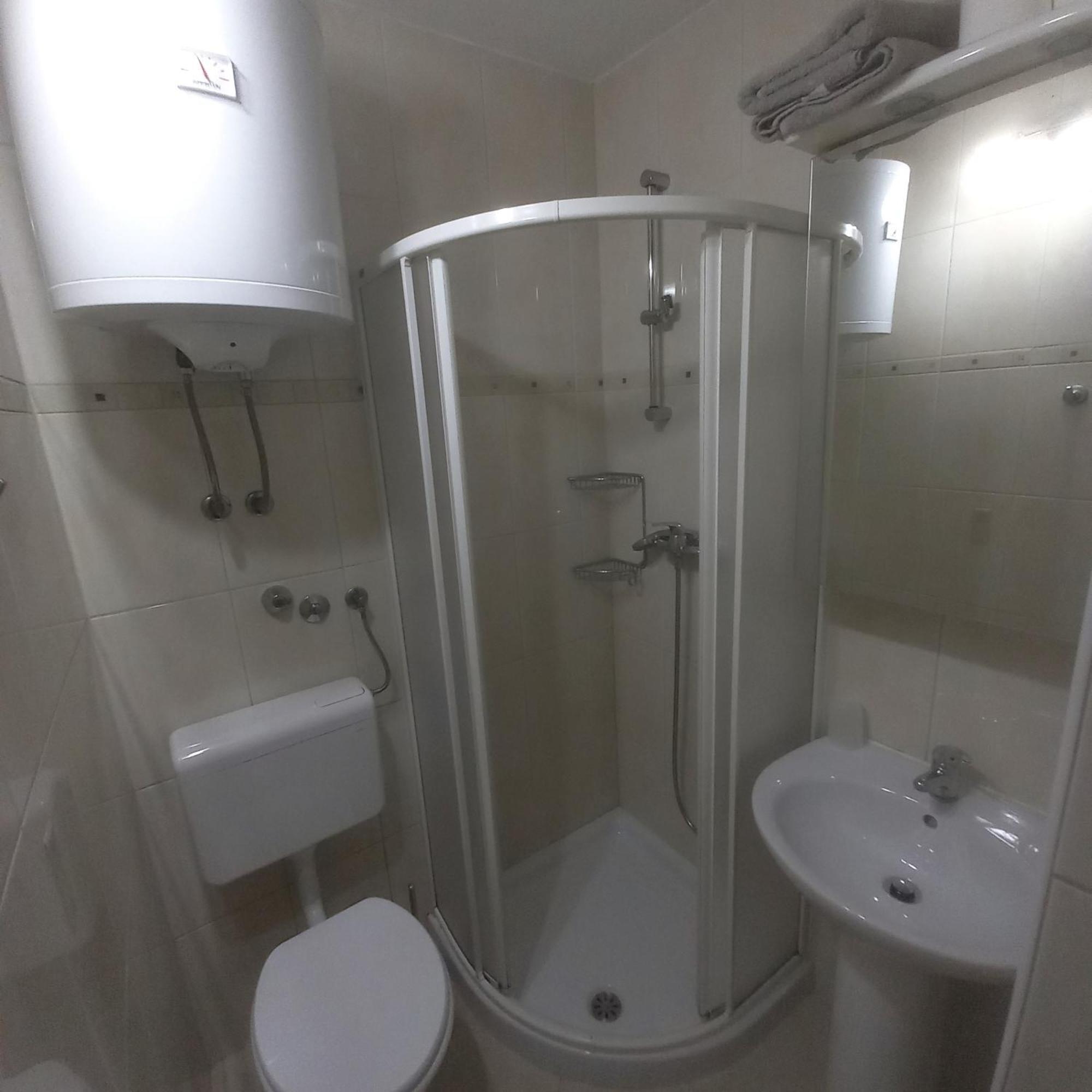 Apartment & Studio Elizabet 바슈카 객실 사진